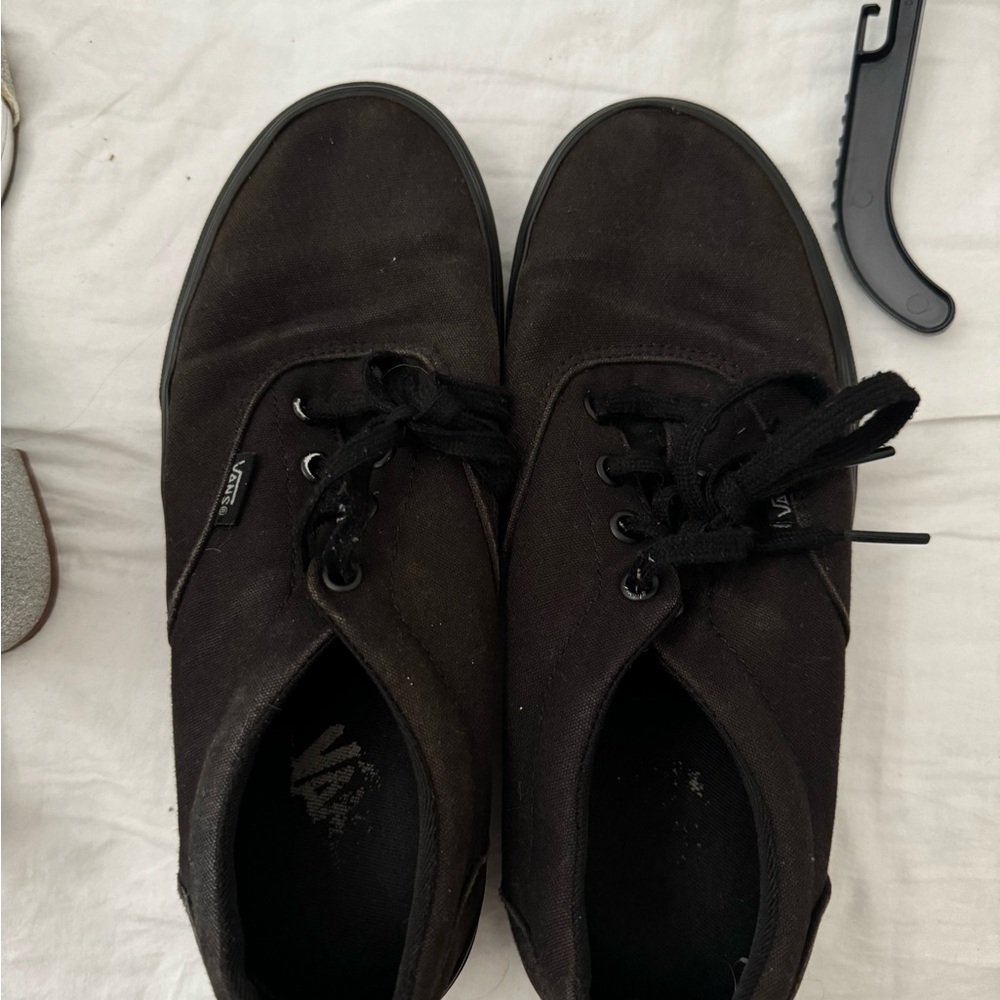 black vans